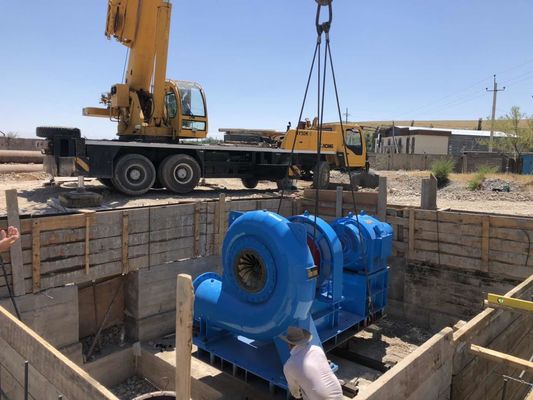 Générateur à turbine hydraulique en acier inoxydable horizontal Francis de 100 kW pour micro-hydroélectricité