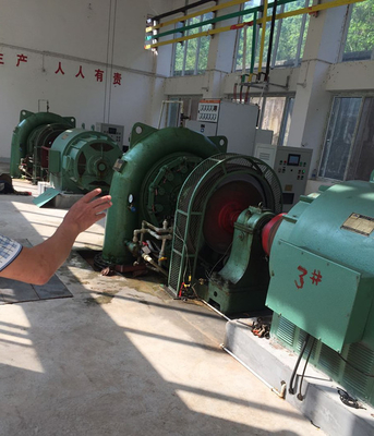 générateur électrique de turbine de l'eau de 1500kw Francis Hydro Turbine Brushless Small