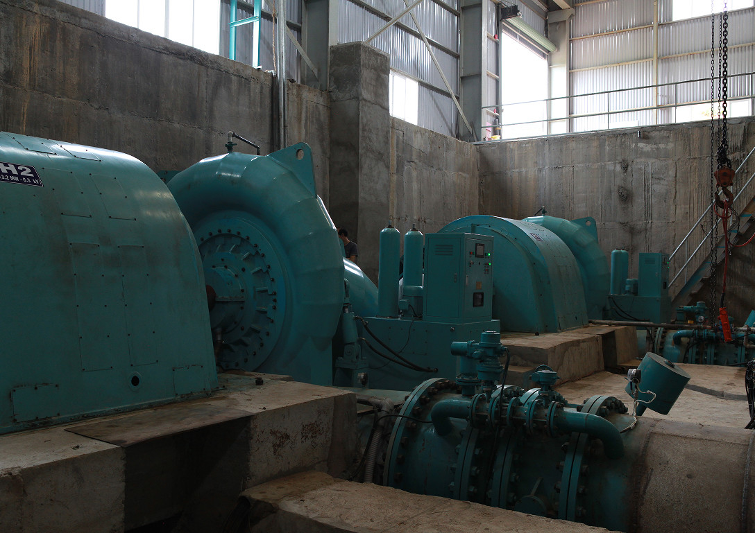 1450 kW Capacité de stockage d'énergie Système hydroélectrique avec générateur sans balai