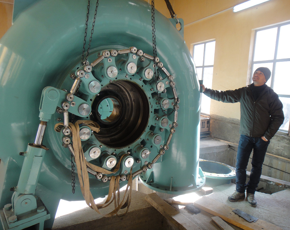 Parties de remplacement de turbines de guidage de vannes à entrée pour une résistance élevée à la corrosion