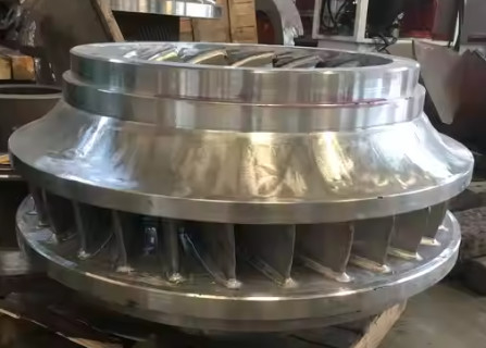 Efficacité nominale de 96% Francis Turbine hydraulique Horizontale Francis Turbine Débit de sortie 1,8 M3/s