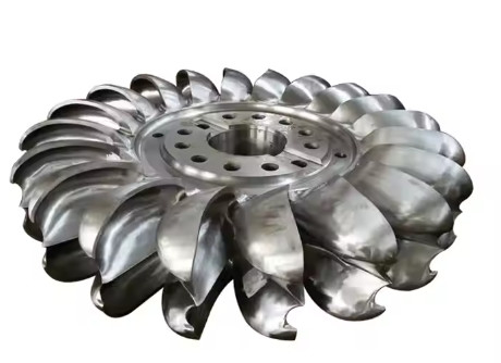600 r/min Vitesse nominale Turbine hydraulique Pelton pour tête d'eau portée 100m-800m et décharge de conception de 0,385m3/s