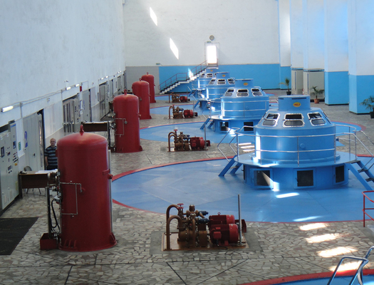 Turbine hydraulique verticale à tête d'eau de 20 M avec une capacité d'installation de 470 kW
