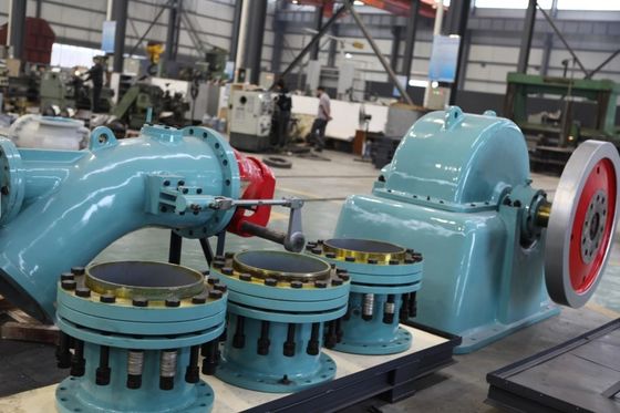 Turbine à impulsion Turgo de 1000 kW de capacité avec coureur en acier inoxydable pour 98 m de tête d'eau